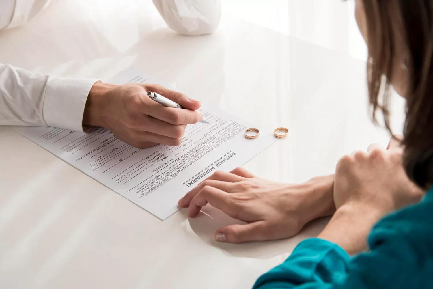 Choosing a divorce lawyer